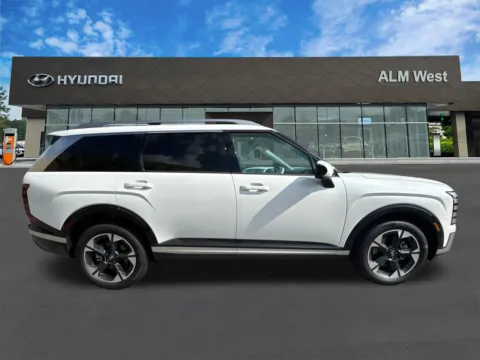 More photos of 2026 Hyundai Palisade Limited at ALM Hyundai West, GA