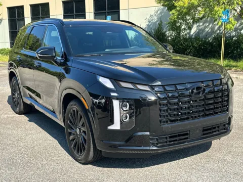 Another view of 2025 Hyundai Palisade Calligraphy Night Edition for sale in Lithia Springs, GA at ALM Hyundai West