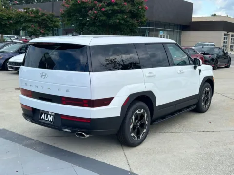 More photos of 2026 Hyundai Santa Fe SE at ALM Hyundai West, GA