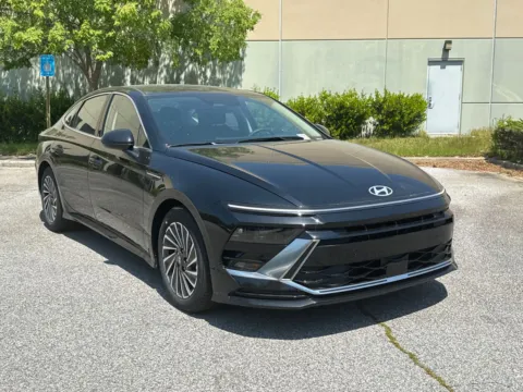 Another view of 2025 Hyundai Sonata Hybrid SEL for sale in Lithia Springs, GA at ALM Hyundai West