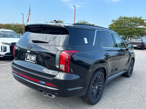 More photos of 2025 Hyundai Palisade Calligraphy Night Edition at ALM Hyundai West, GA