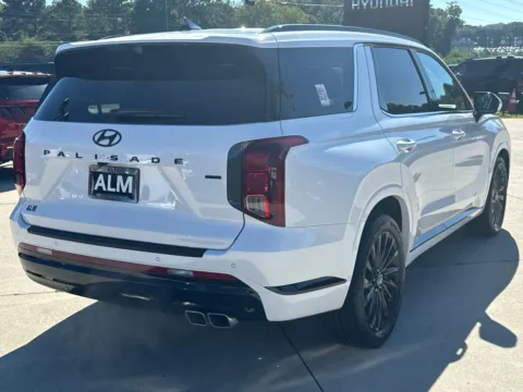More photos of 2025 Hyundai Palisade Calligraphy Night Edition at ALM Hyundai West, GA