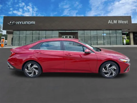 More photos of 2024 Hyundai Elantra Limited at ALM Hyundai West, GA