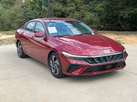 Another view of 2024 Hyundai Elantra Limited for sale in Lithia Springs, GA at ALM Hyundai West
