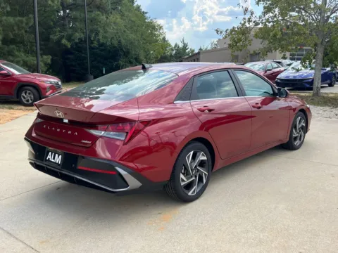 More photos of 2024 Hyundai Elantra Limited at ALM Hyundai West, GA