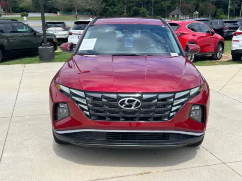 Photos of 2024 Hyundai Tucson SEL for sale in Lithia Springs, GA at ALM Hyundai West