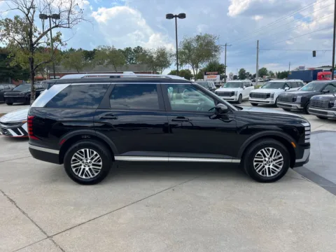 More photos of 2026 Hyundai Palisade SEL at ALM Hyundai West, GA