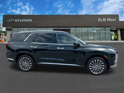 More photos of 2025 Hyundai Palisade Calligraphy at ALM Hyundai West, GA