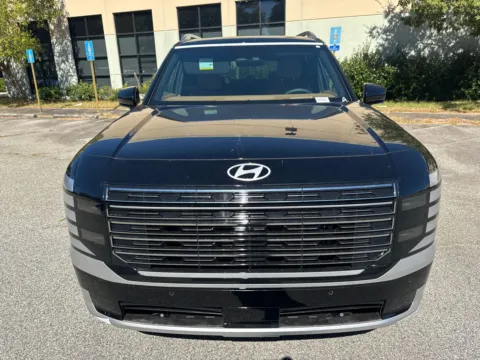 Photos of 2026 Hyundai Palisade Calligraphy for sale in Lithia Springs, GA at ALM Hyundai West