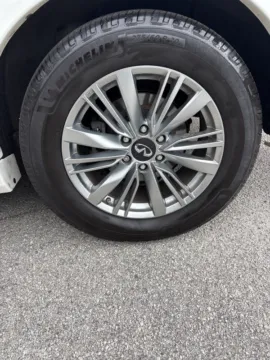 More photos of 2018 INFINITI QX80 at ALM Hyundai West, GA