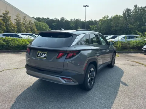 More photos of 2025 Hyundai Tucson SEL at ALM Hyundai West, GA