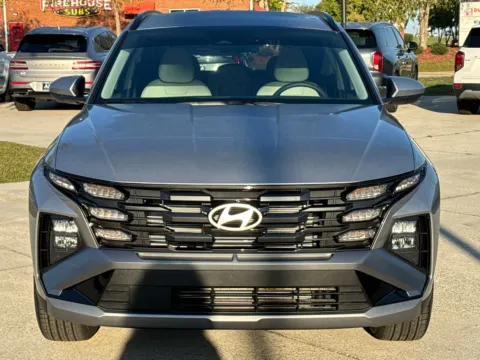 Photos of 2025 Hyundai Tucson SEL for sale in Lithia Springs, GA at ALM Hyundai West