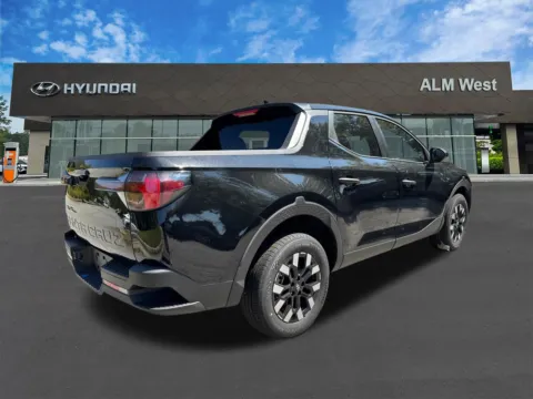 More photos of 2026 Hyundai Santa Cruz SE at ALM Hyundai West, GA