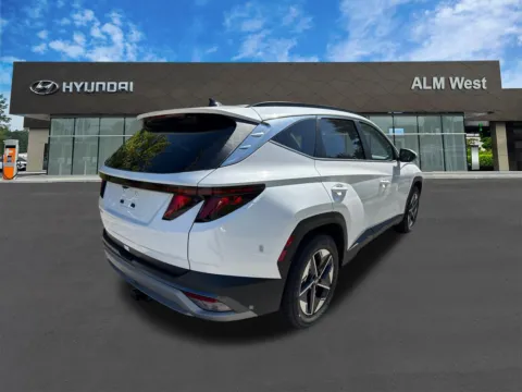 More photos of 2025 Hyundai Tucson SEL at ALM Hyundai West, GA