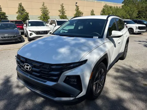 White 2025 Hyundai Tucson SEL for sale in Lithia Springs, GA