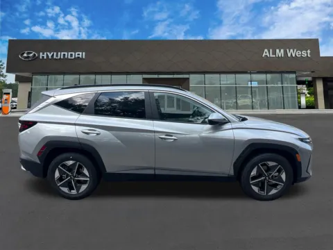 More photos of 2025 Hyundai Tucson SEL at ALM Hyundai West, GA