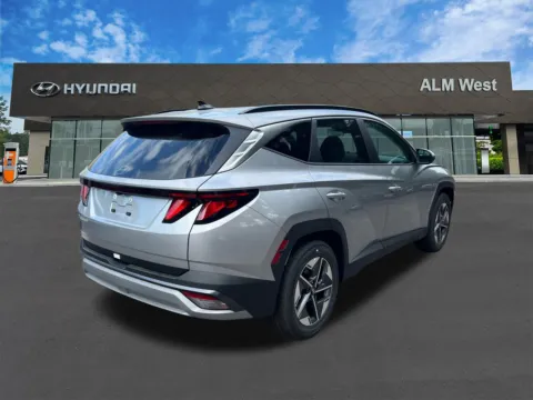 More photos of 2025 Hyundai Tucson SEL at ALM Hyundai West, GA