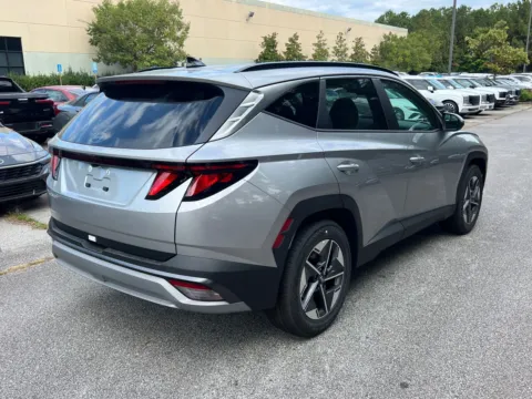 More photos of 2025 Hyundai Tucson SEL at ALM Hyundai West, GA