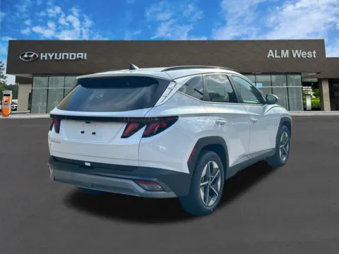More photos of 2025 Hyundai Tucson SEL at ALM Hyundai West, GA