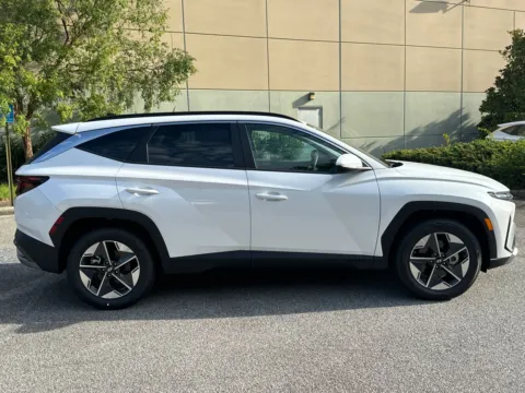 More photos of 2025 Hyundai Tucson SEL at ALM Hyundai West, GA