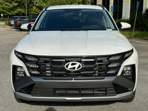 Photos of 2025 Hyundai Tucson SEL for sale in Lithia Springs, GA at ALM Hyundai West