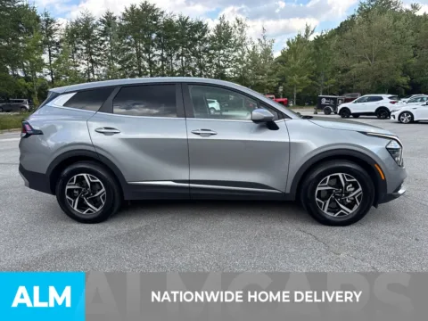 More photos of 2024 Kia Sportage LX at ALM Hyundai West, GA