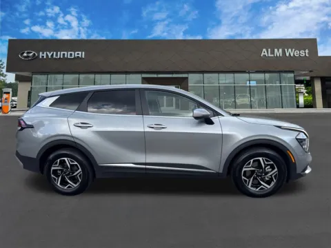 More photos of 2024 Kia Sportage LX at ALM Hyundai West, GA
