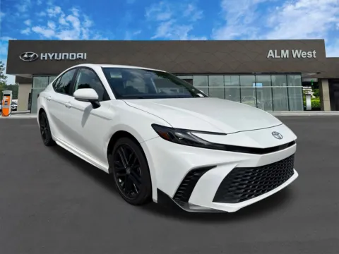Another view of 2025 Toyota Camry SE for sale in Lithia Springs, GA at ALM Hyundai West