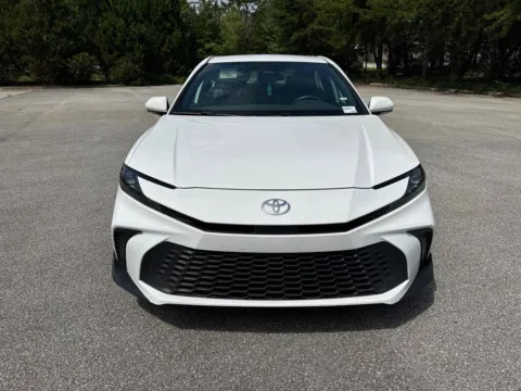 Photos of 2025 Toyota Camry SE for sale in Lithia Springs, GA at ALM Hyundai West