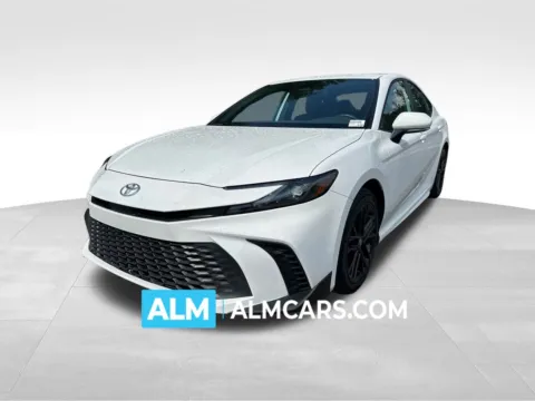 White 2025 Toyota Camry SE for sale in Lithia Springs, GA