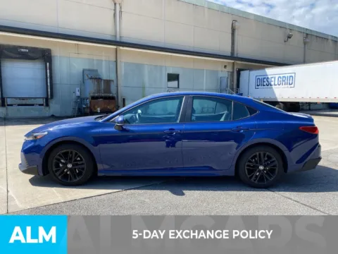 More photos of 2025 Toyota Camry SE at ALM Hyundai West, GA