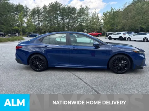 More photos of 2025 Toyota Camry SE at ALM Hyundai West, GA