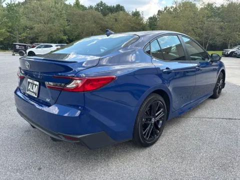 More photos of 2025 Toyota Camry SE at ALM Hyundai West, GA