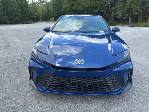 Photos of 2025 Toyota Camry SE for sale in Lithia Springs, GA at ALM Hyundai West