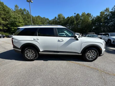 More photos of 2026 Hyundai Palisade SEL at ALM Hyundai West, GA
