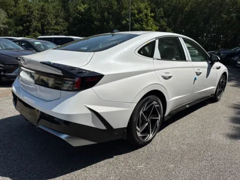 More photos of 2026 Hyundai Sonata SEL at ALM Hyundai West, GA