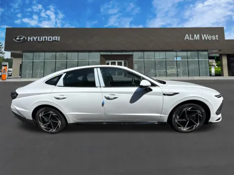More photos of 2026 Hyundai Sonata SEL at ALM Hyundai West, GA