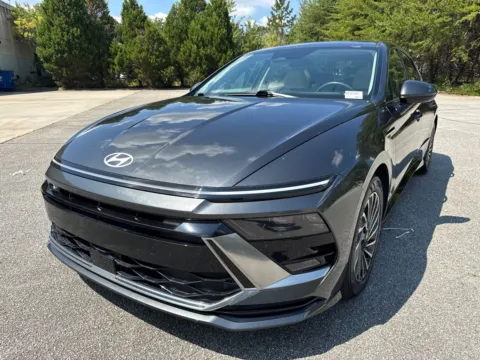 Gray 2024 Hyundai Sonata Hybrid SEL for sale in Lithia Springs, GA