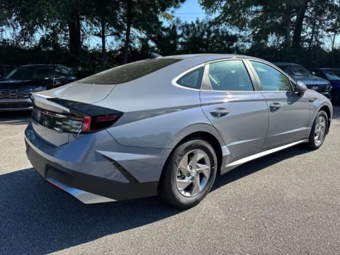 More photos of 2026 Hyundai Sonata SE at ALM Hyundai West, GA