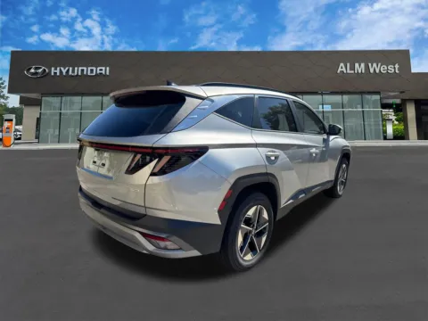 More photos of 2026 Hyundai Tucson SEL Premium at ALM Hyundai West, GA