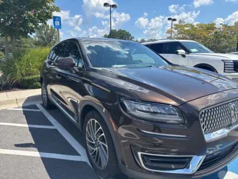 Photos of 2020 Lincoln Nautilus Reserve for sale in Lithia Springs, GA at ALM Hyundai West