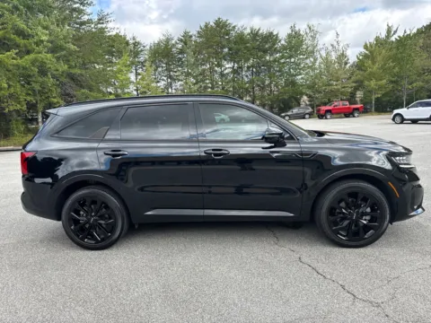 More photos of 2023 Kia Sorento SX at ALM Hyundai West, GA