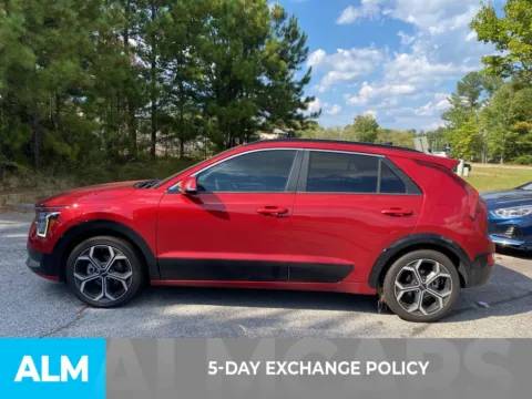 More photos of 2023 Kia Niro EX Touring at ALM Hyundai West, GA