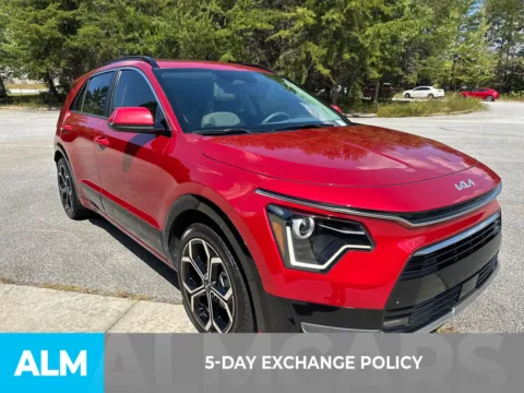 More photos of 2023 Kia Niro EX Touring at ALM Hyundai West, GA