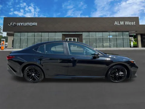 More photos of 2025 Toyota Camry SE at ALM Hyundai West, GA