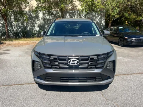 Photos of 2026 Hyundai Tucson SEL for sale in Lithia Springs, GA at ALM Hyundai West