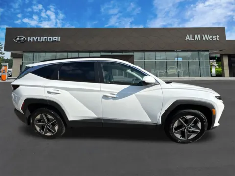 More photos of 2026 Hyundai Tucson SEL at ALM Hyundai West, GA