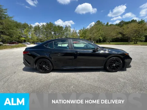 More photos of 2025 Toyota Camry SE at ALM Hyundai West, GA