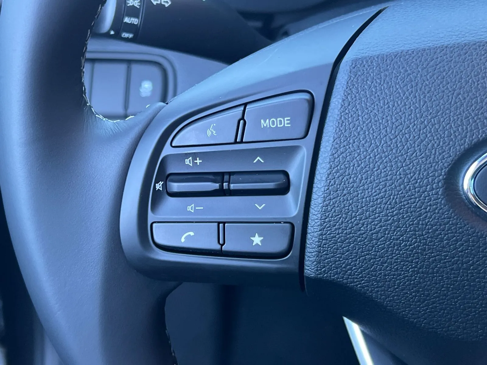 2026 Hyundai Venue SEL - Photo 18