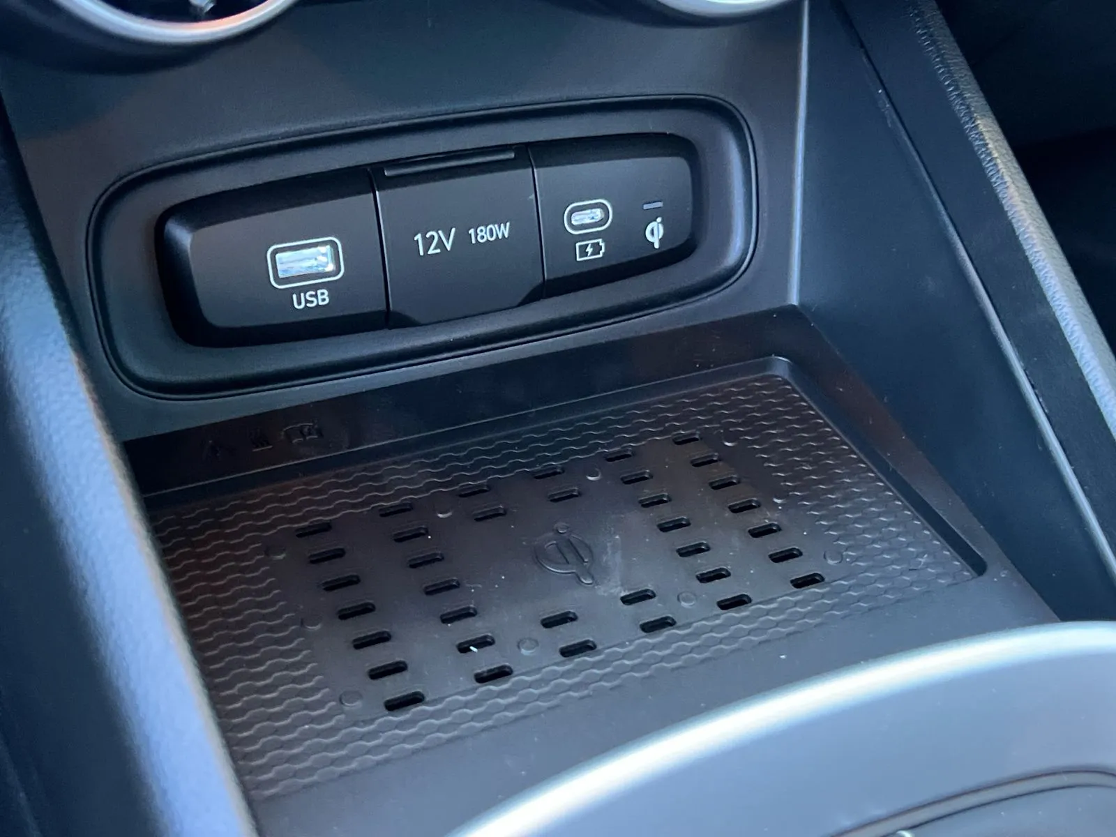 2026 Hyundai Venue SEL - Photo 25